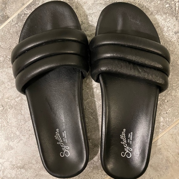 Seychelles low key classic slide - black, like new size 9 - Picture 2 of 4